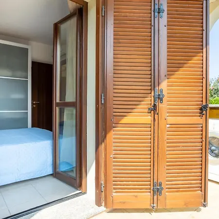 Apartment Corbezzolo *